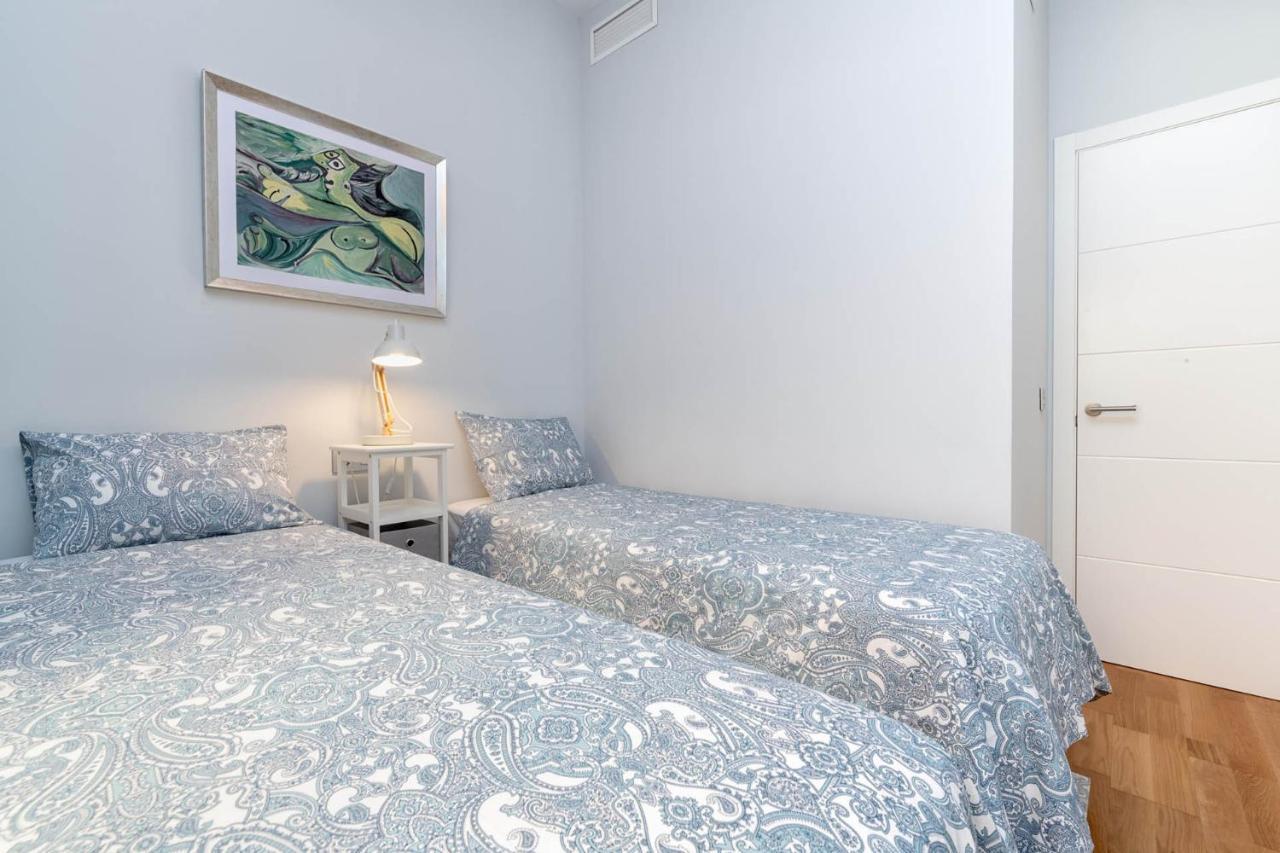 Sebastian Souviron In By Solaga Homes Apartment *