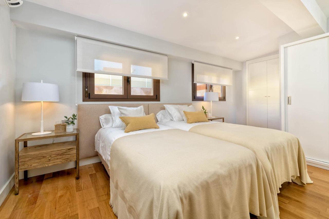 Sebastian Souviron In By Solaga Homes Apartment Malaga