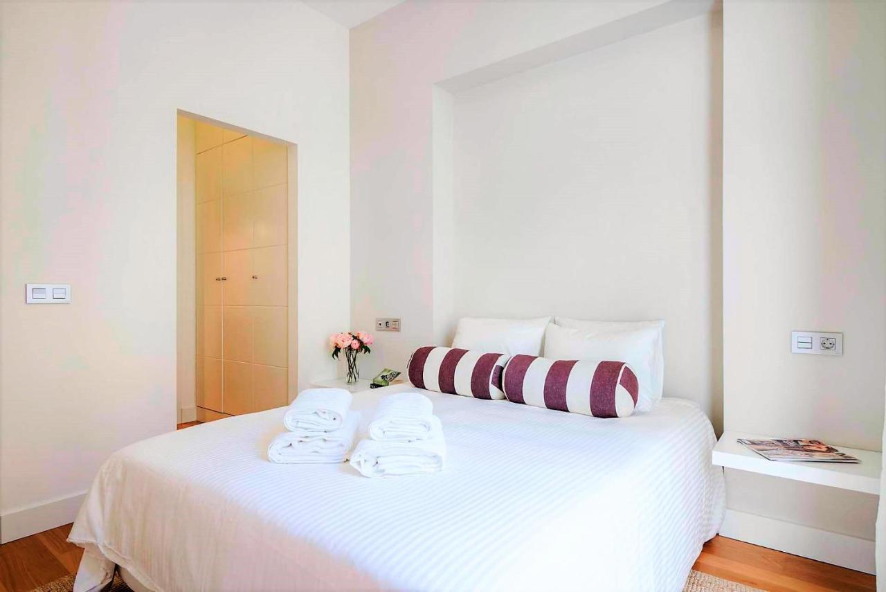 Sebastian Souviron In By Solaga Homes Apartment Malaga