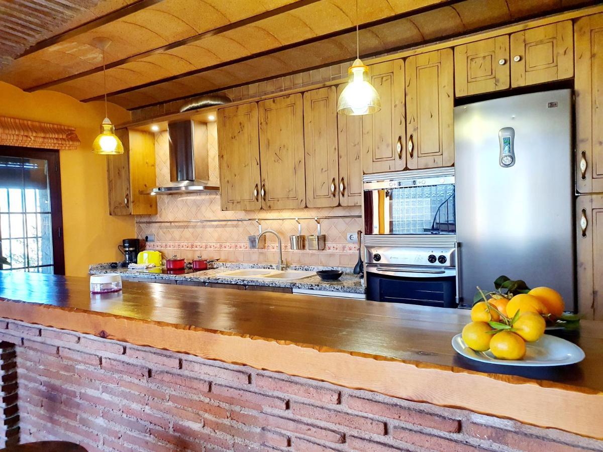 Casa Rural - Serrano House Vakantiehuis *