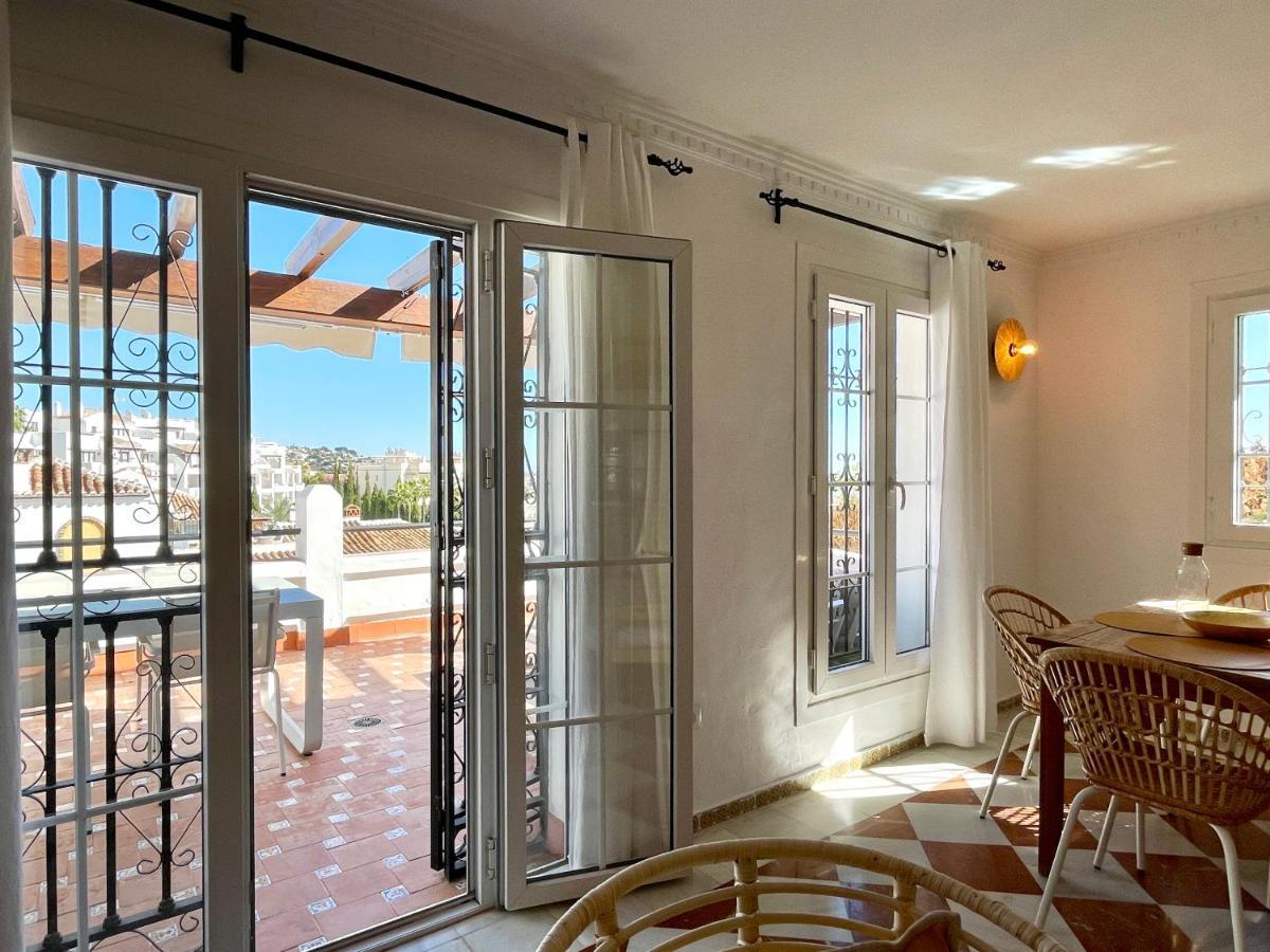 Semidetached Duplex At Puebla Aida, Mijas Golf With Pool, Golf And Sea Views Ferienhaus *