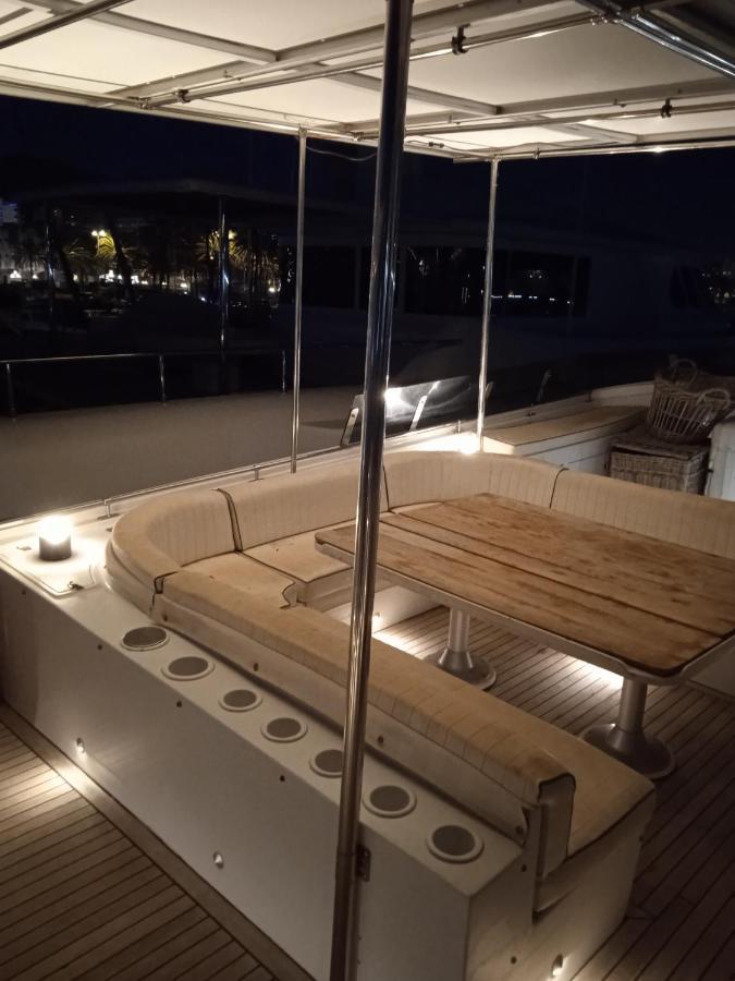 Homestay The Boathouse Malaga