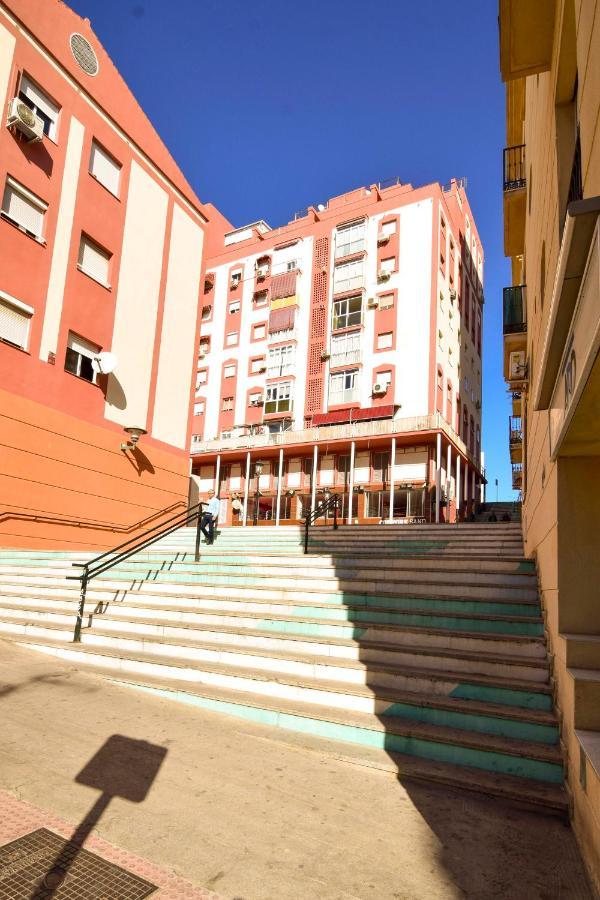 Letmalaga Dos Aceras Plaza