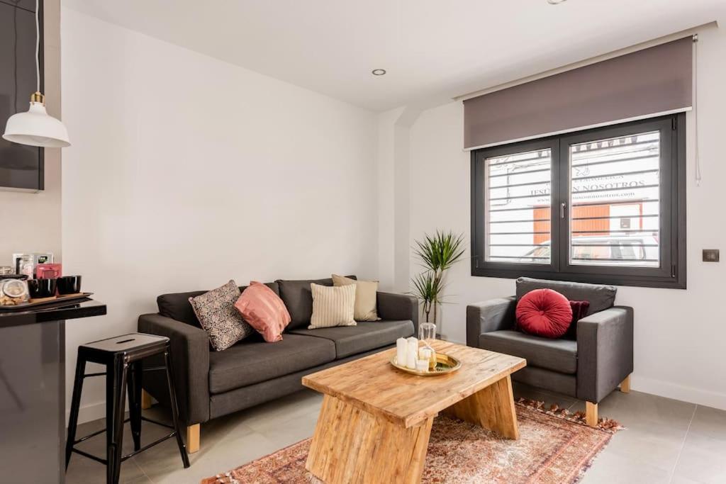 Rent4 Apartment