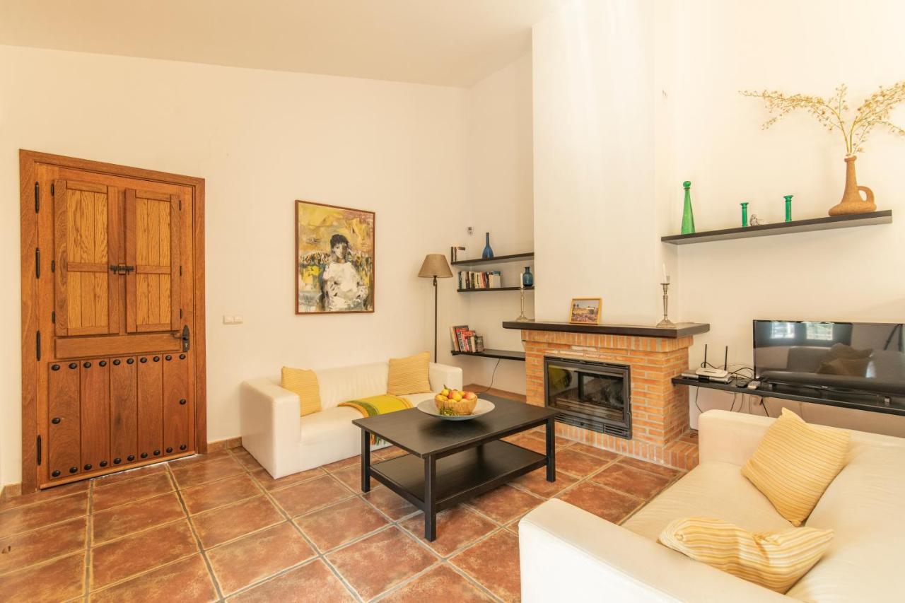 Cortijo Cantares *