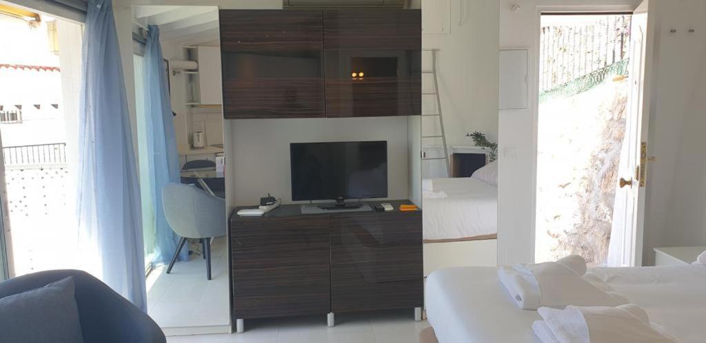 Estudio Banos Del Carmen Malaga