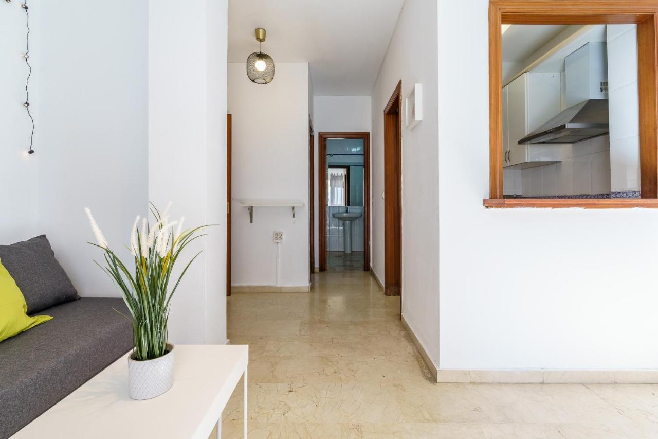Puerta Del Mar Apartment *