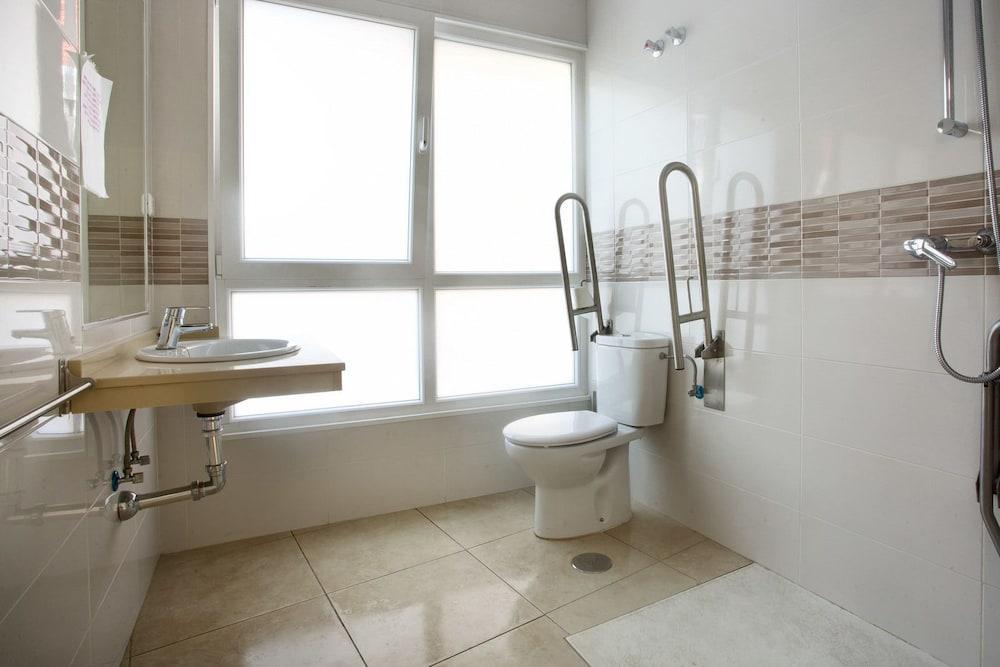 Residencia Universitaria Alboran Hotel Malaga