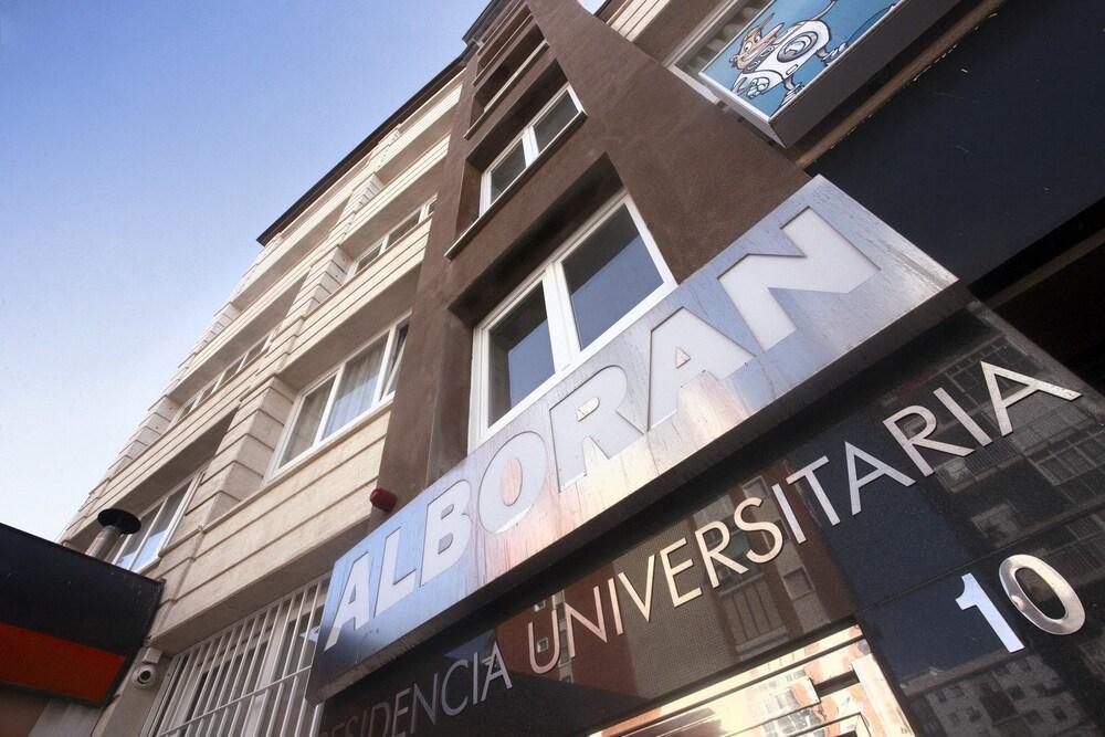 Residencia Universitaria Alboran Hotel