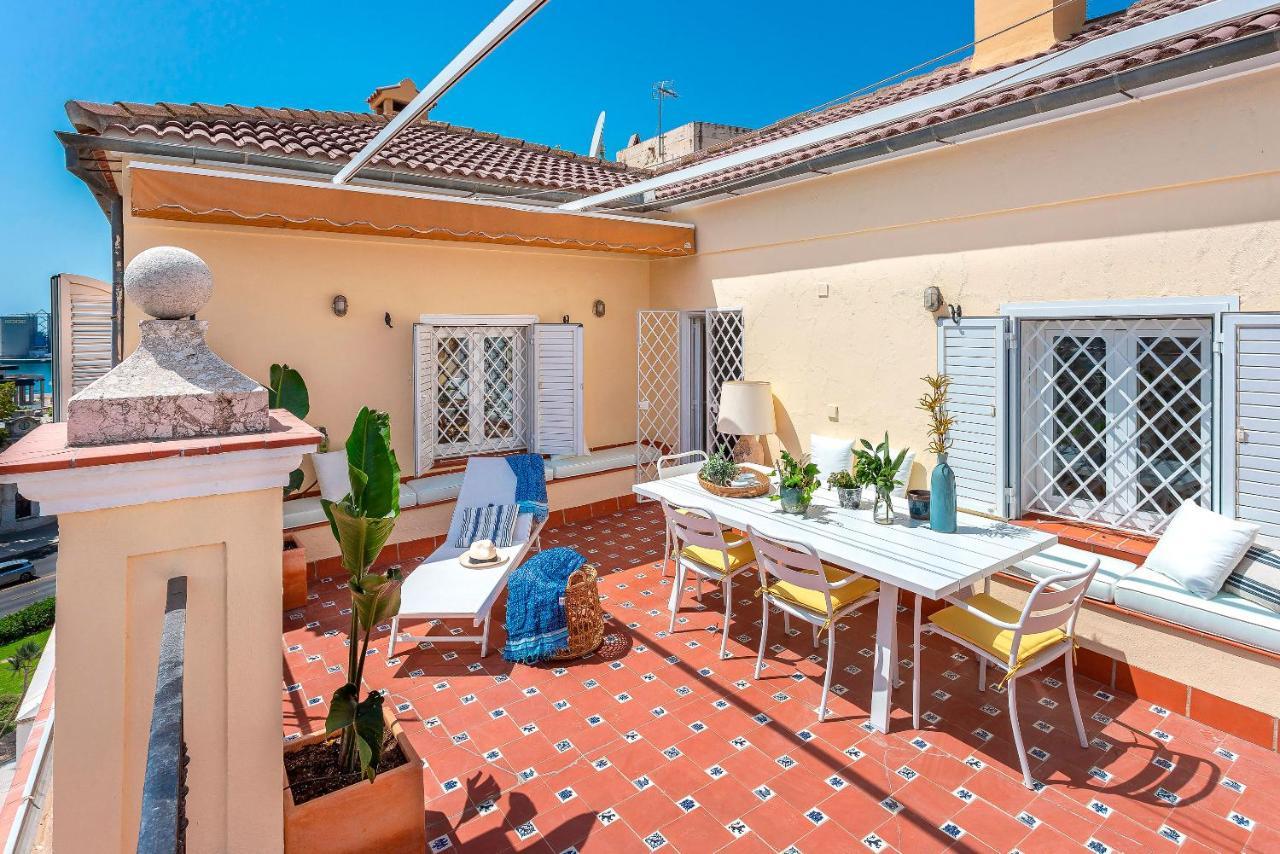 Genteel Plaza De La Marina Apartamento