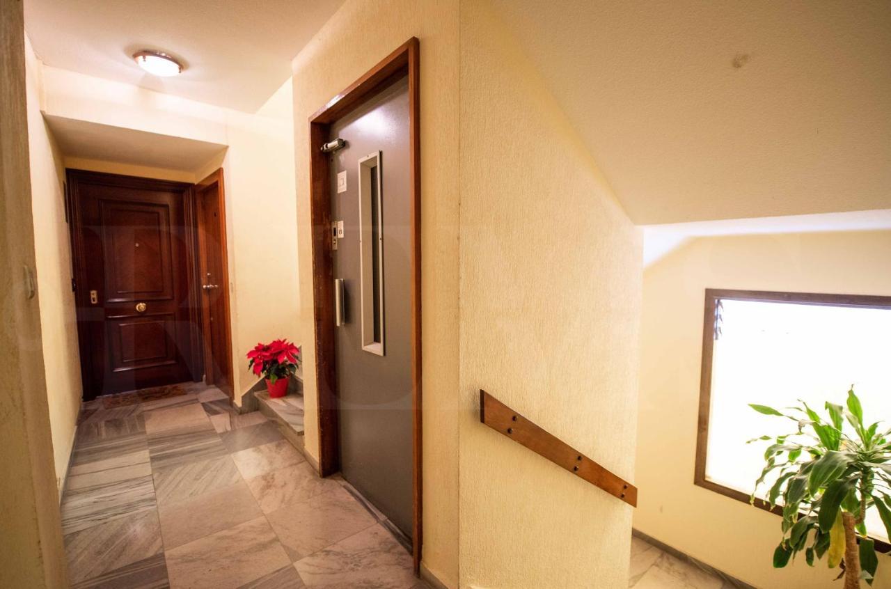 Spacious With A View - Historic Center By Rems Apartment