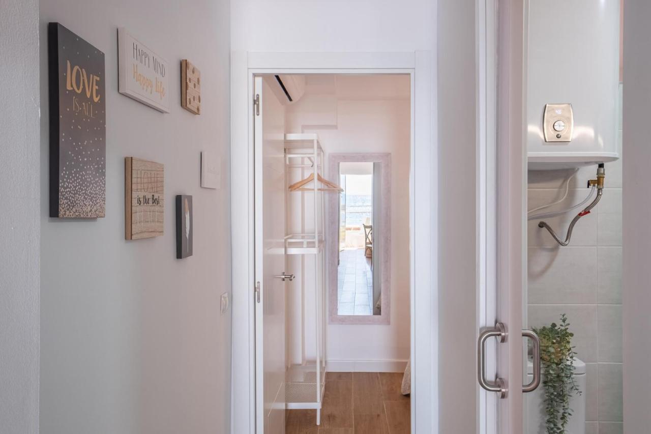 Hh Relax Seafront Apartment Malaga