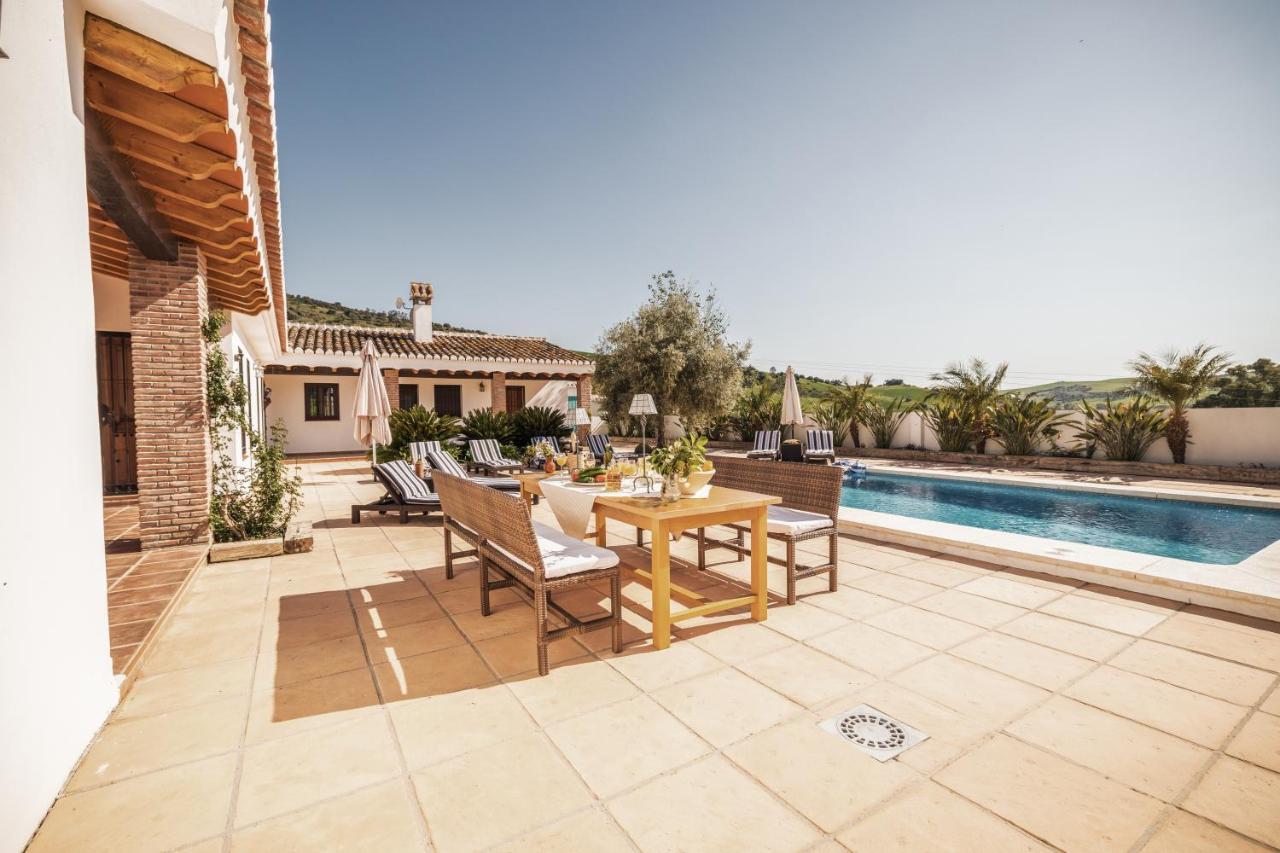 Holiday home Cortijo Cantares *
