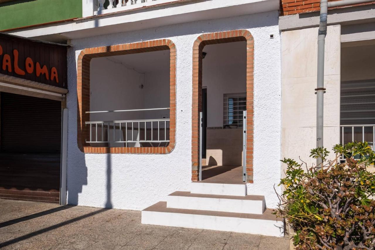 Hh Relax Seafront Apartment Malaga