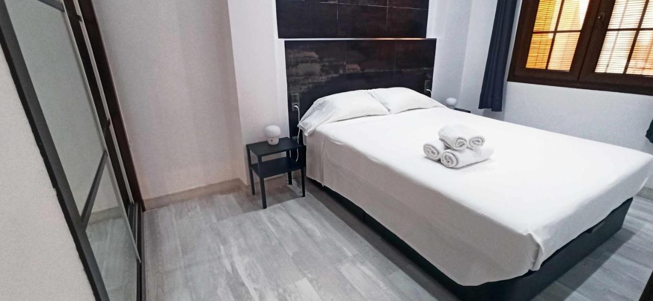 Mshome Casa Esperanza Centro * Malaga