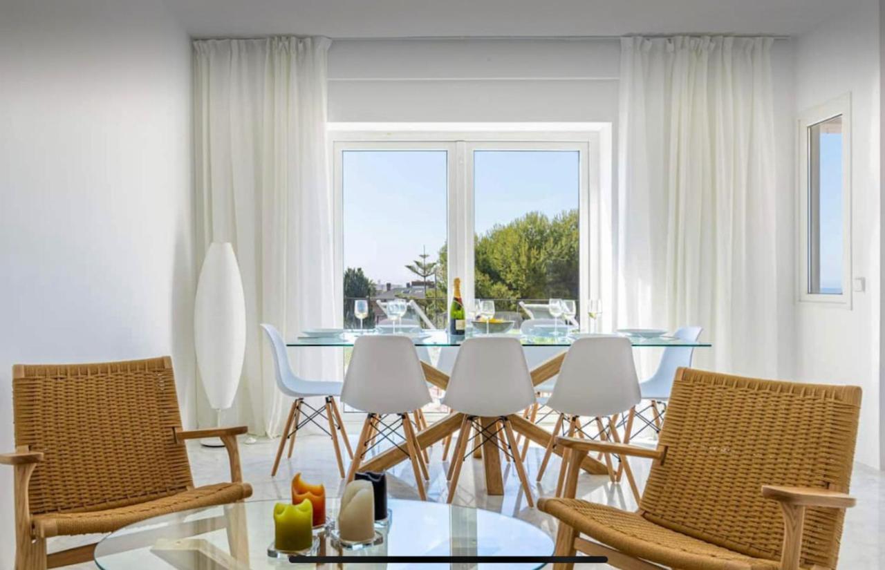 Pedregalejo & Premium 8pax Apartment