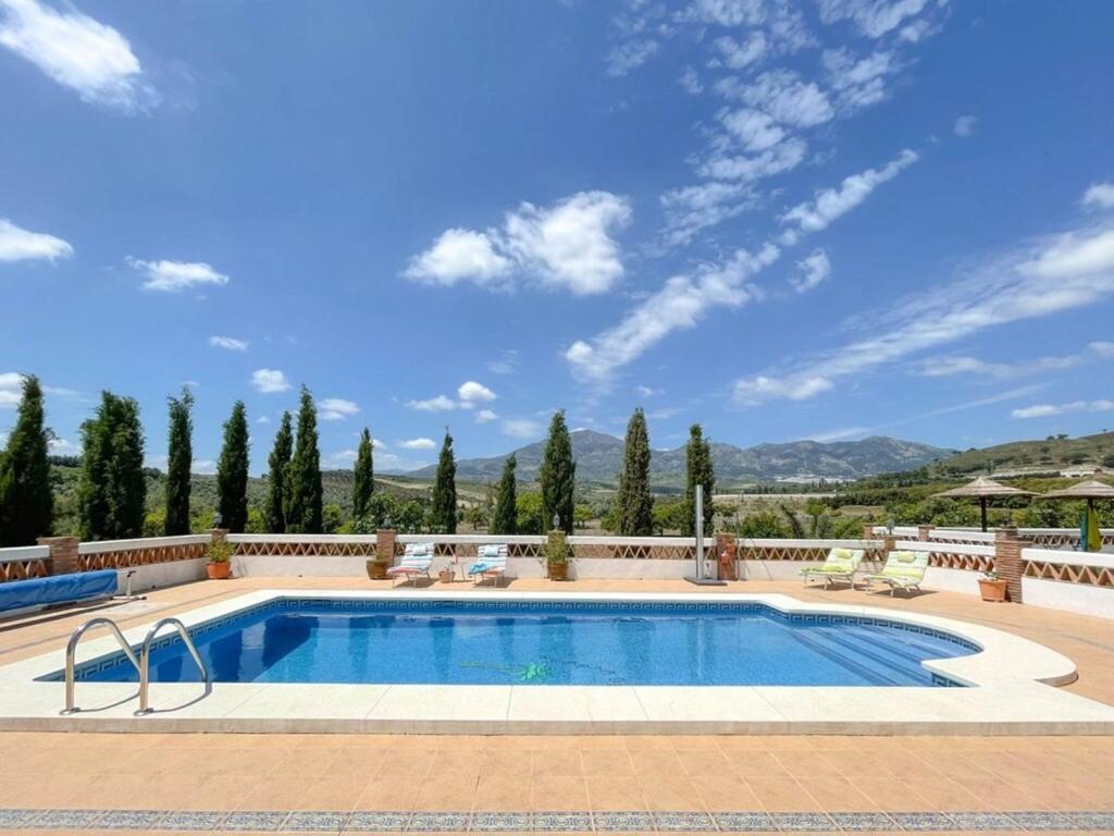 With Private Swimming Pool And Boules Court 40 Minutes From M Laga * Málaga