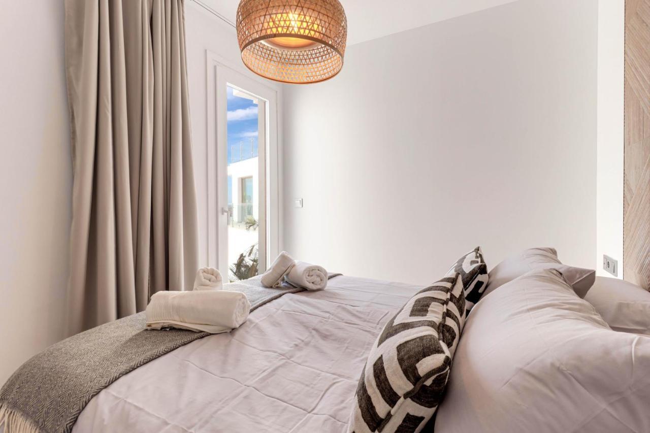 Apartment Bayview Hills, Luxury 2 Bedroom *