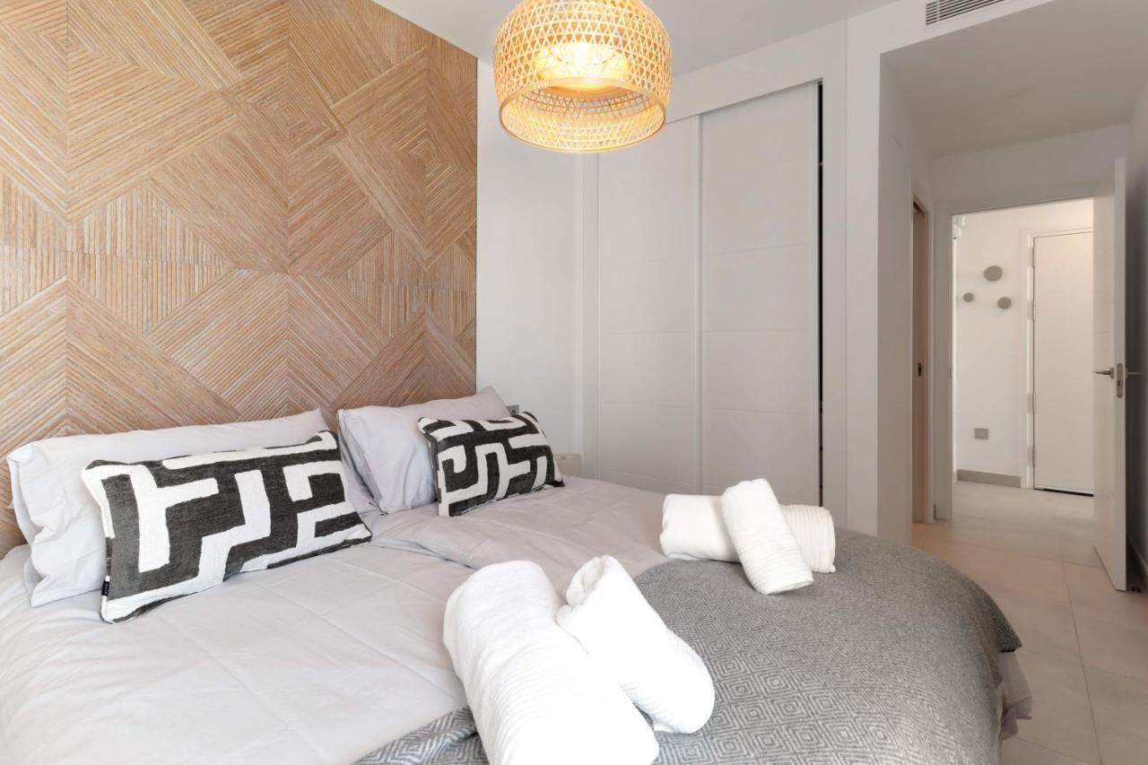 Bayview Hills, Luxury 2 Bedroom * Malaga
