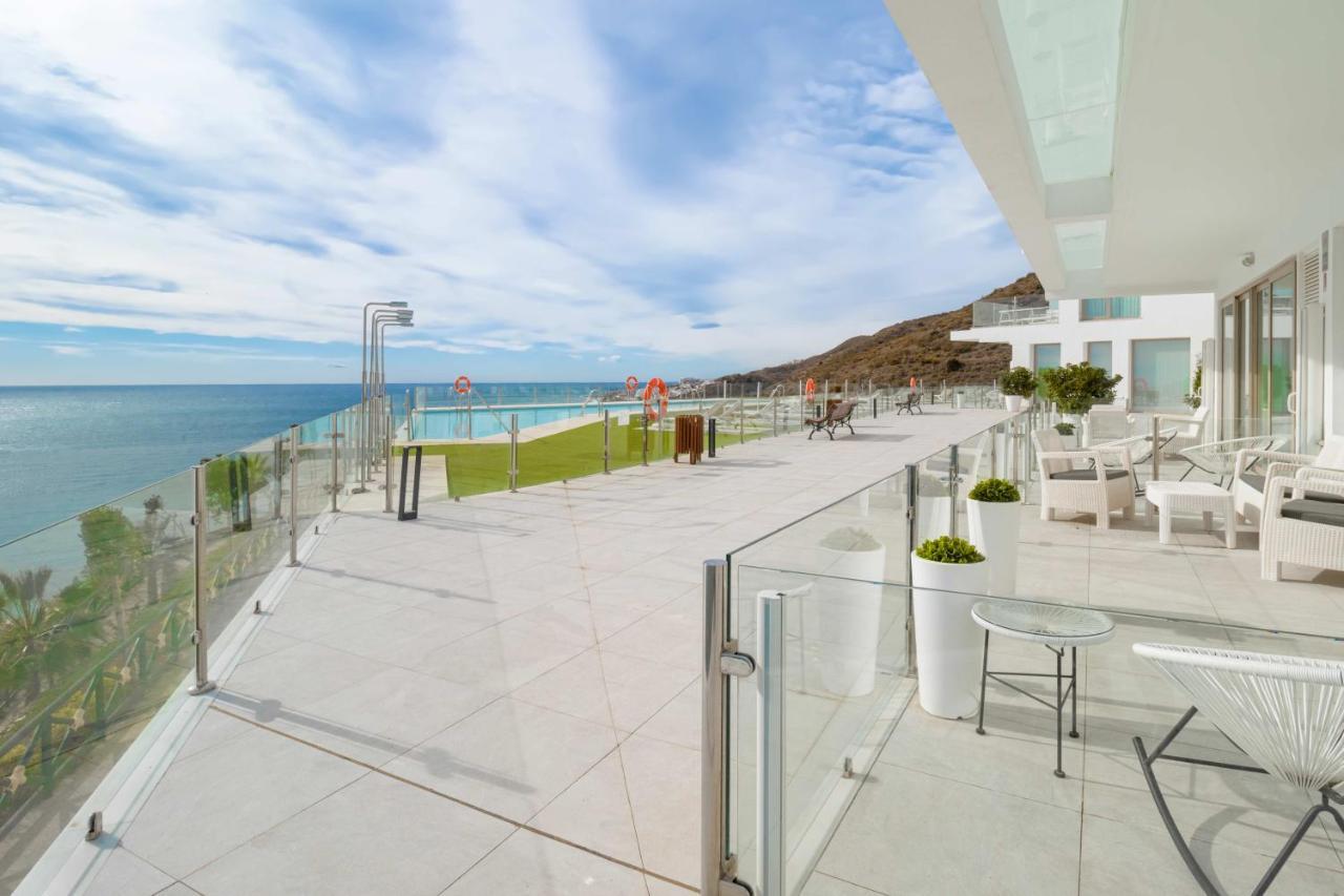 Apartment Bayview Hills, Luxury 2 Bedroom *