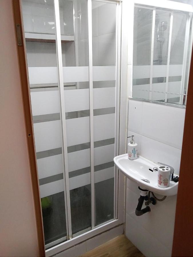 Estudio Cerca Del Carrefour Rosaleda Apartment Málaga