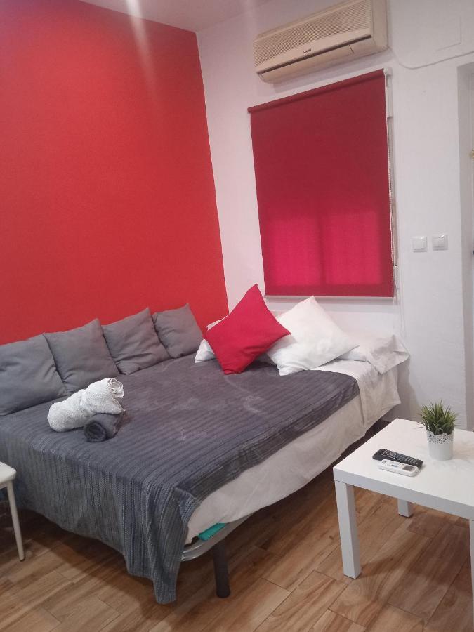 Estudio Cerca Del Carrefour Rosaleda * Málaga