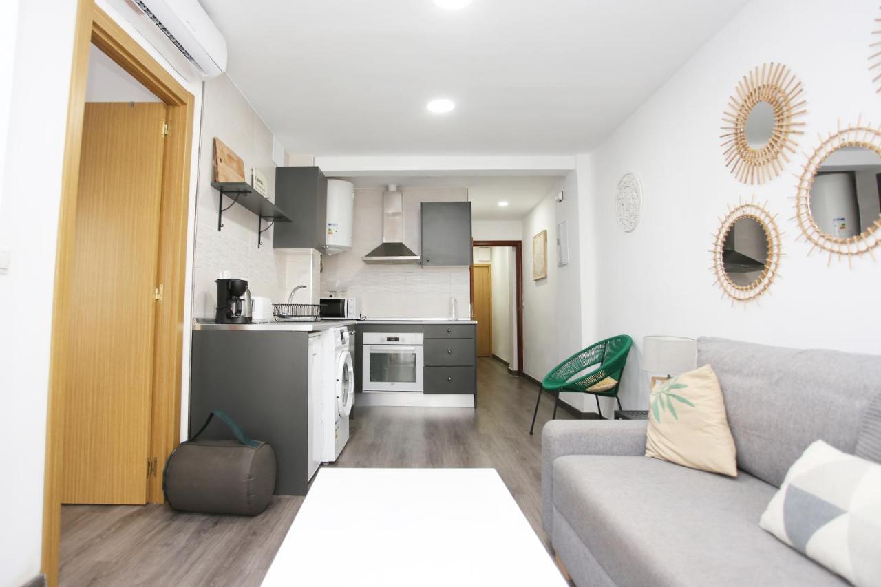 Apartamento En Calle Mendoza - Zona Huelin & 300 Mts De La Playa Apartment Málaga