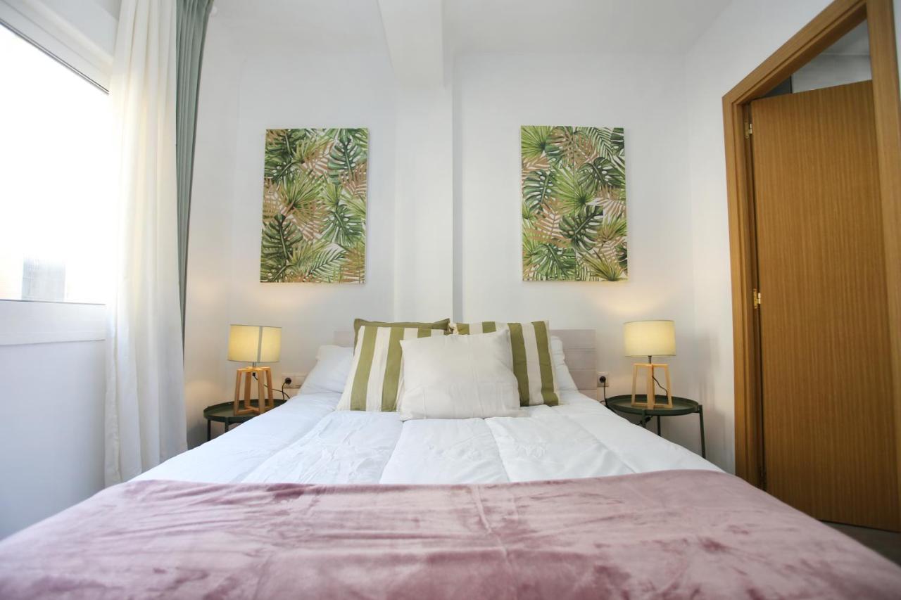 Apartment Apartamento En Calle Mendoza - Zona Huelin & 300 Mts De La Playa *