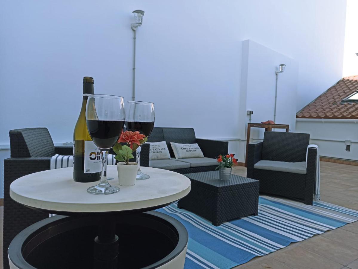 Apartment Malasana 51, New Art Apartment, Breakfast Included, Historic Center, Quite Neighborhood, Ml