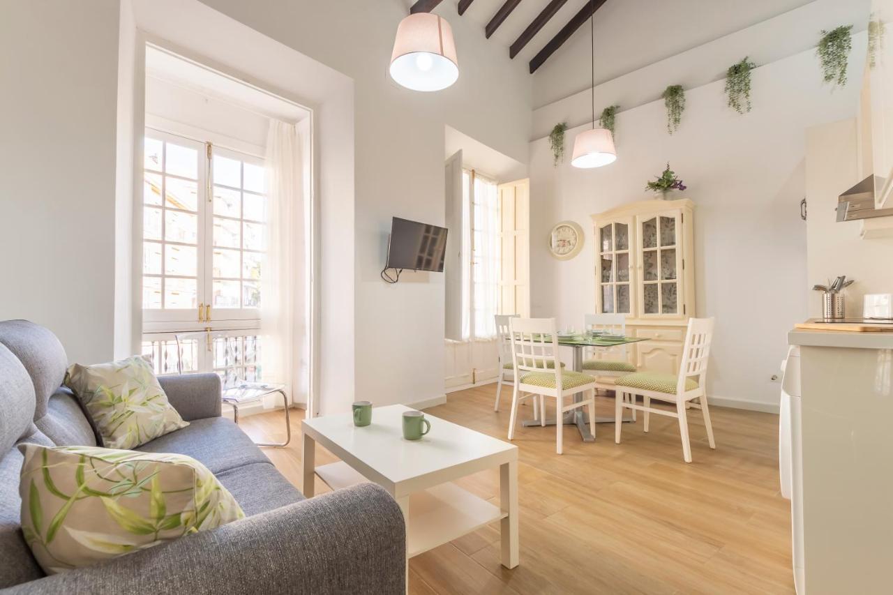 Apartment Sanders Jacaranda - Inviting Two-bedroom Downtown Málaga