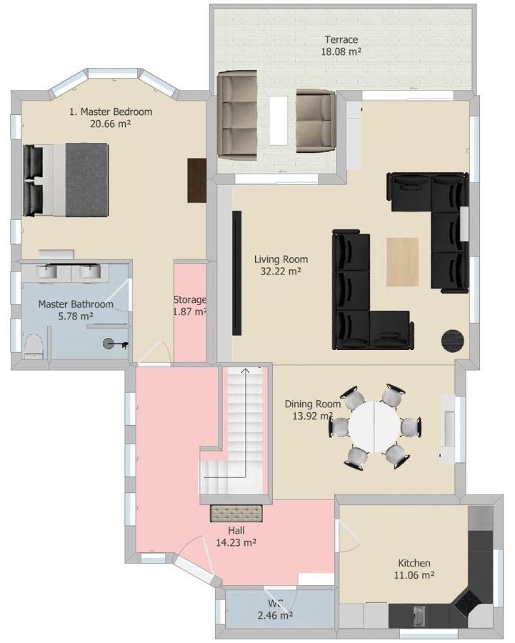 With A Big Garden And Heated Pool Malaga