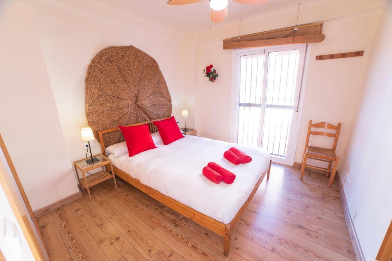 Center Next To The 2 Bedrooms Apartment