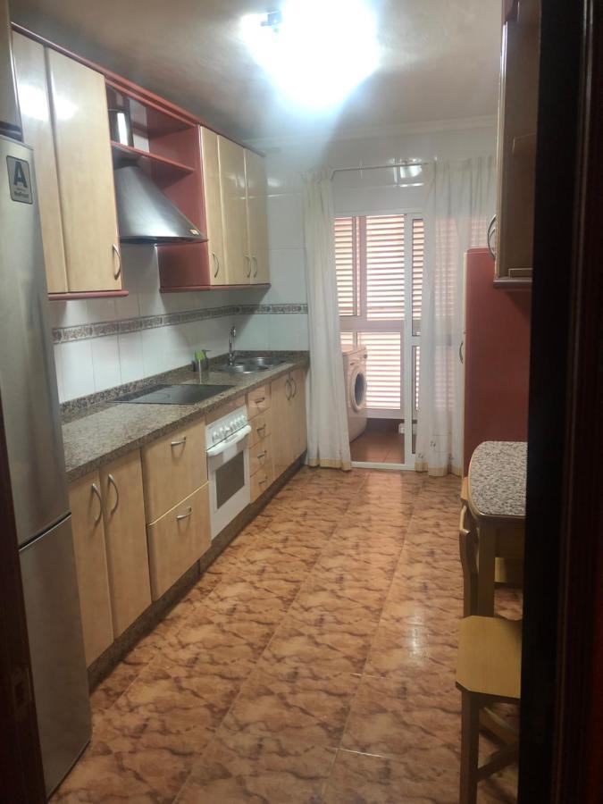 Apartment Piso En Pedregalejo A 50m De La Playa. *