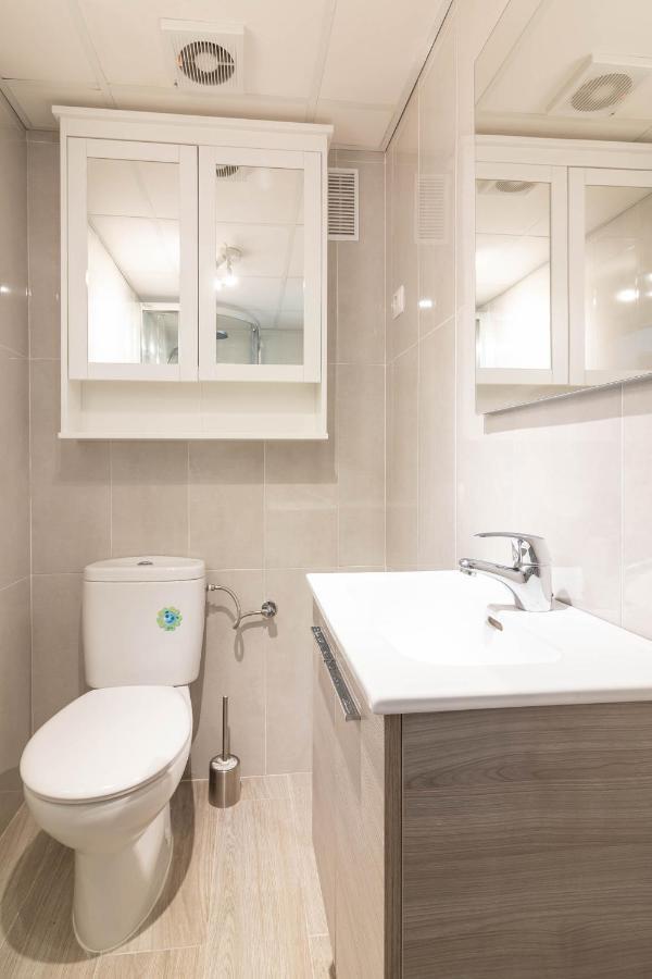 Apartment Atarazanas Freshapartments By Bossh!