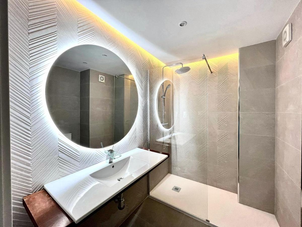 Apartment Center & Terrace By Ele *
