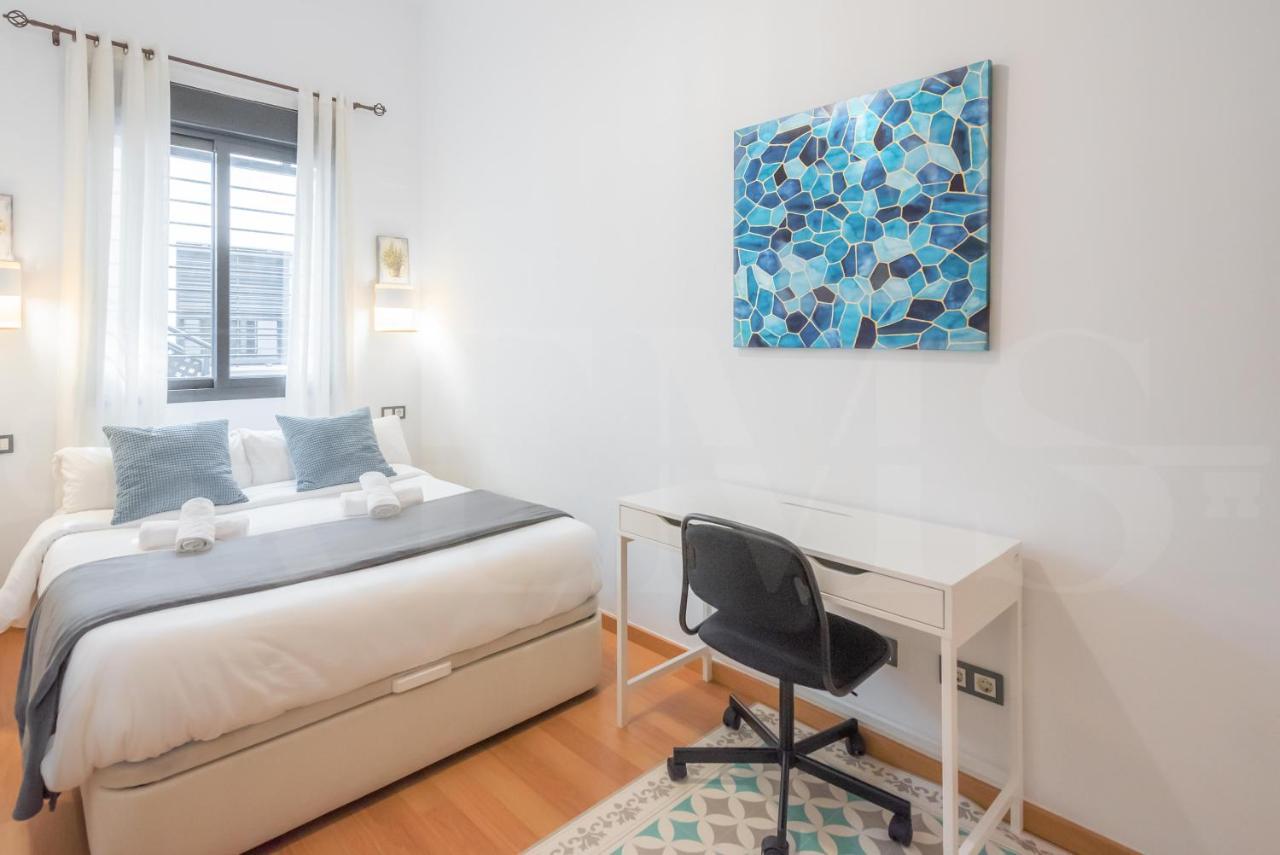Relaxing With Community Pool & Parking- Center Apartment *