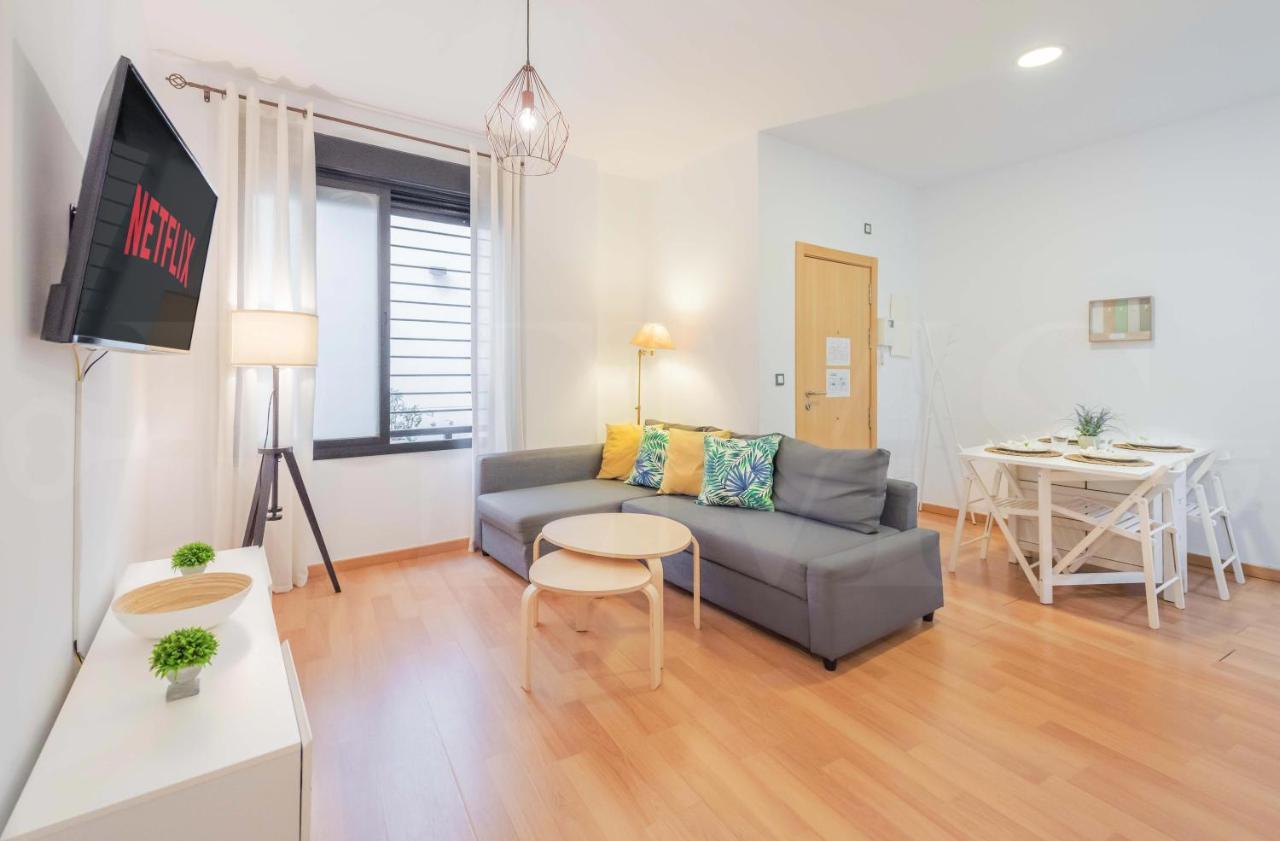 Relaxing With Community Pool & Parking- Center Malaga
