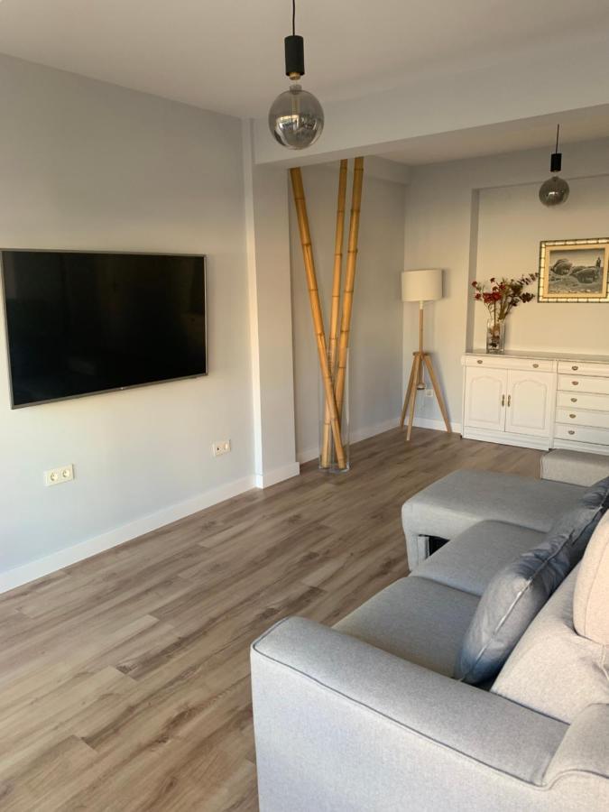 Fantastic Old Ii Apartment *