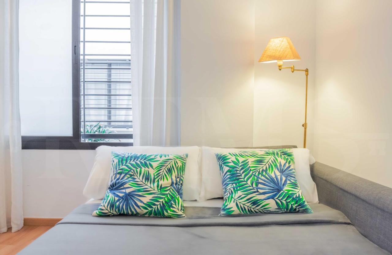 Relaxing With Community Pool & Parking- Center Apartment Malaga