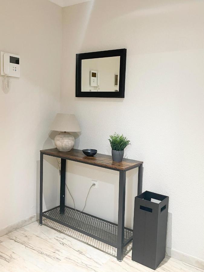 Holidays2malaga Tomas De Echeverria 150 Mts To Beach & High Speed Wifi & Parking *