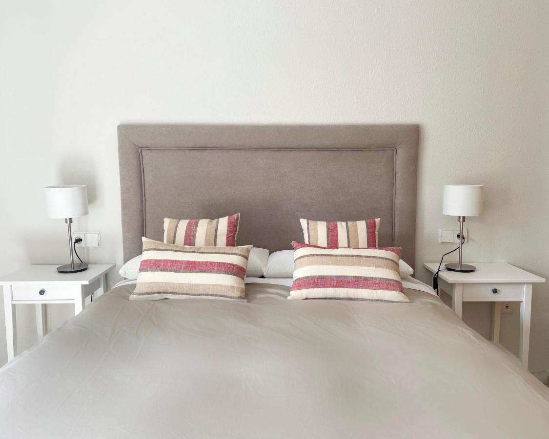 Holidays2malaga Tomas De Echeverria 150 Mts To Beach & High Speed Wifi & Parking Apartment *