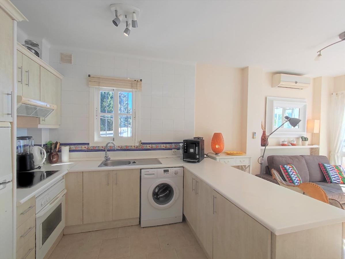 Amazing 2 Bedroom 2 Bathroom In Ladera De Mar, Nerja Appartement