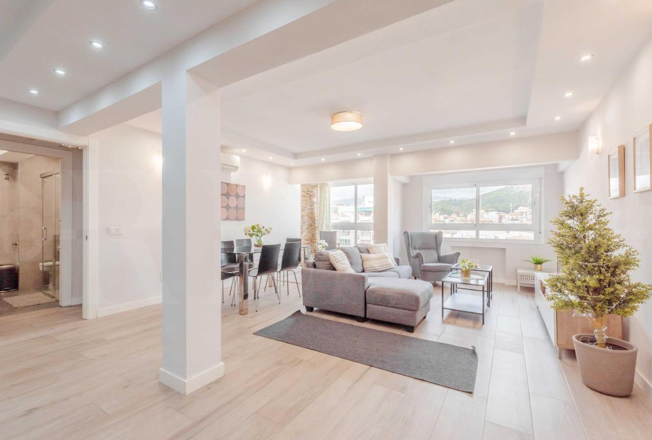 Apartment Spacious With A View - Historic Center By Rems