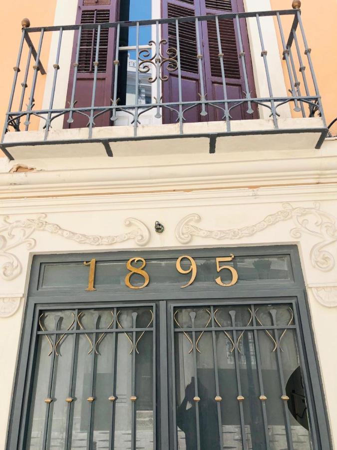 Homestay Low Cost Rooms Teatro