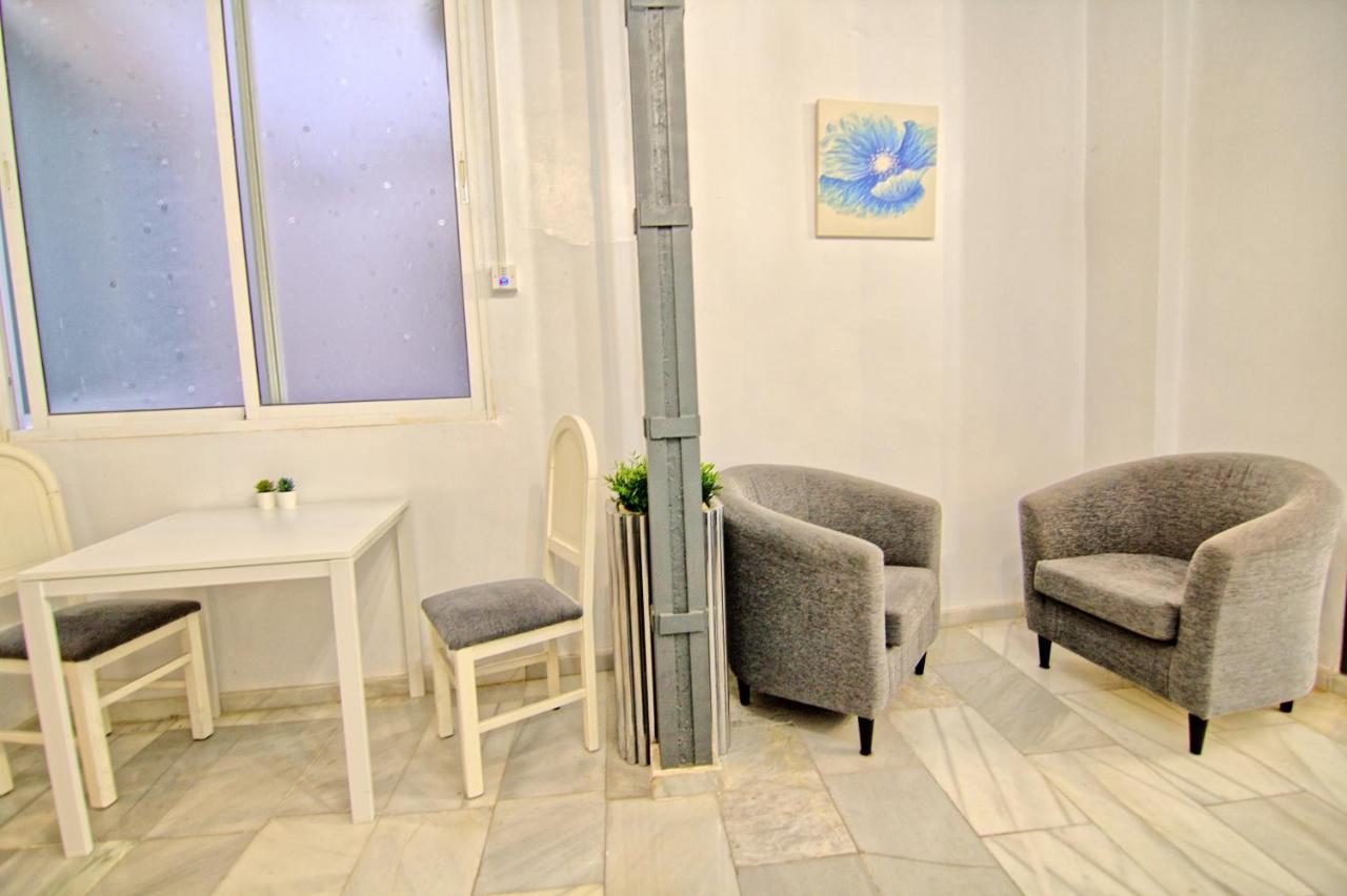 Low Cost Rooms Teatro Homestay Malaga