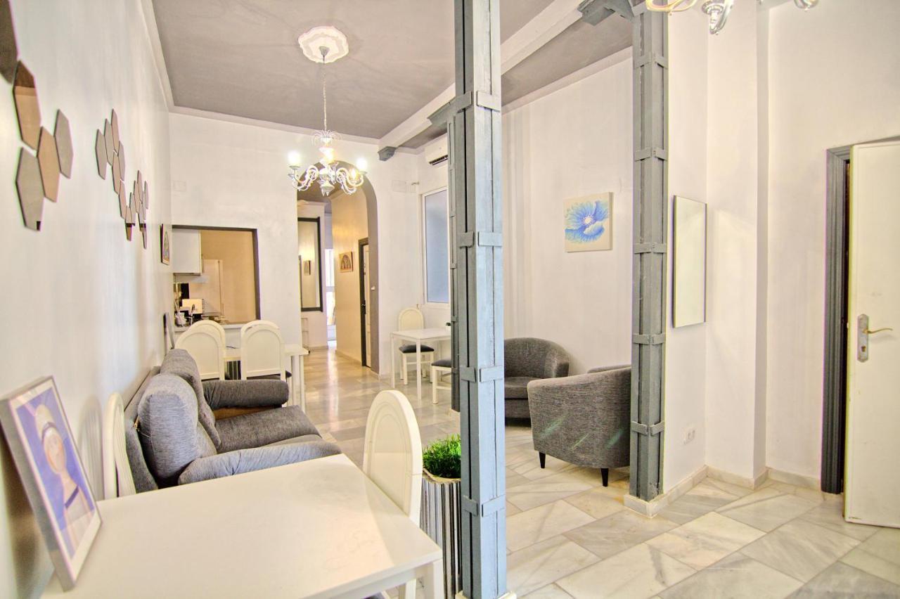 Low Cost Rooms Teatro Homestay Malaga