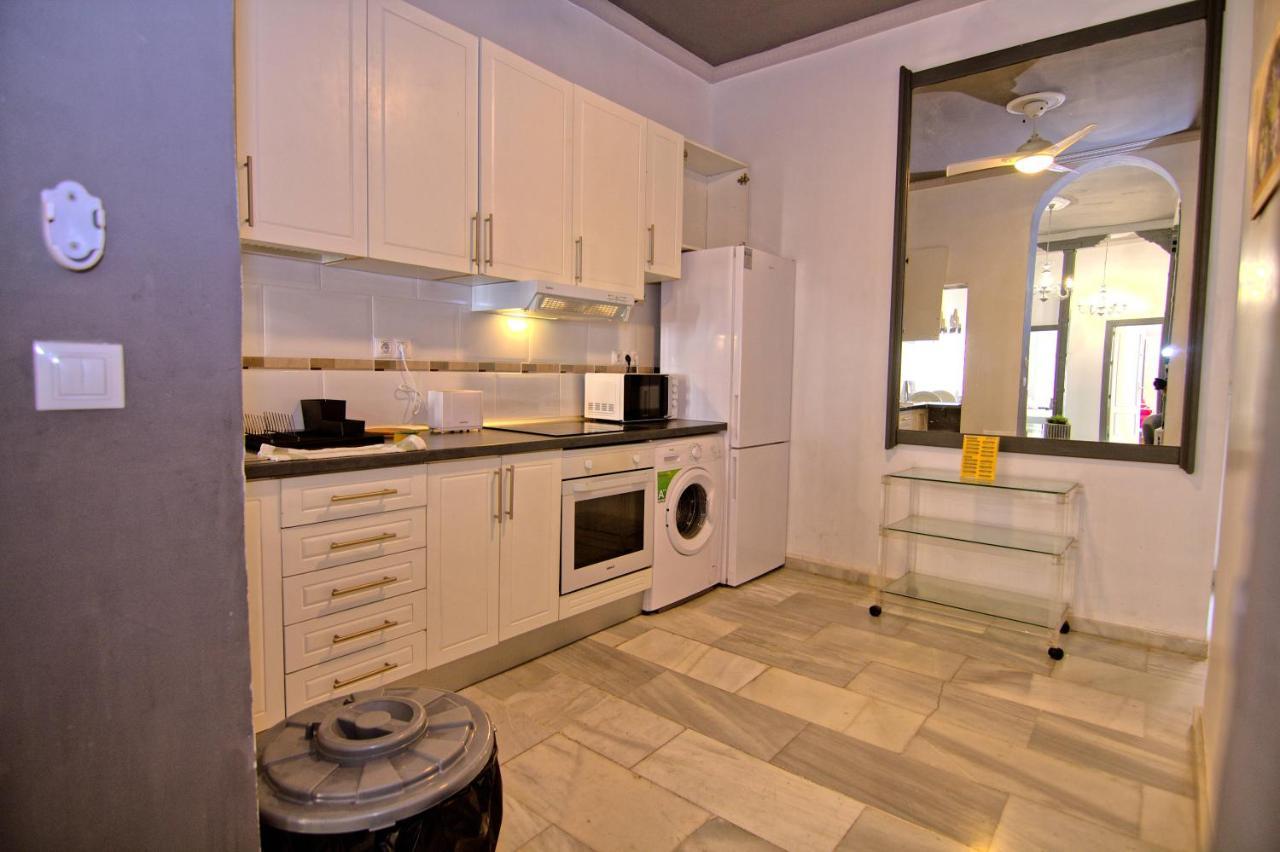 Homestay Low Cost Rooms Teatro