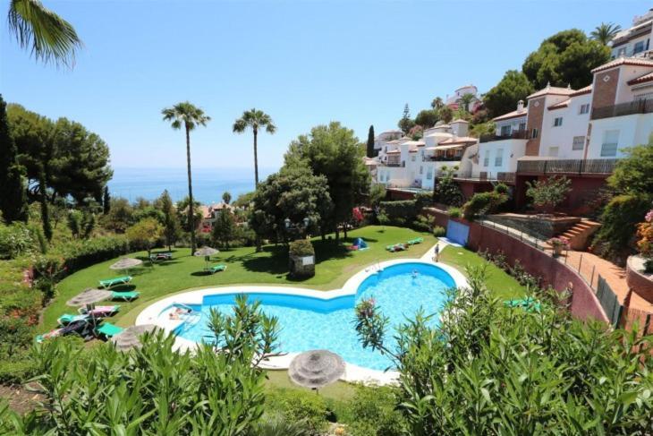 Amazing 2 Bedroom 2 Bathroom In Ladera De Mar, Nerja Appartement