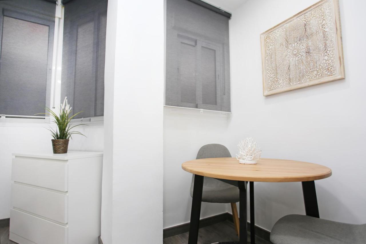 Apartment Apartamento En Calle Mendoza - Zona Huelin & 300 Mts De La Playa