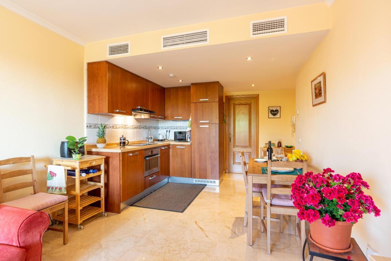 Con Parking Puerto Nuevo 8 Appartement